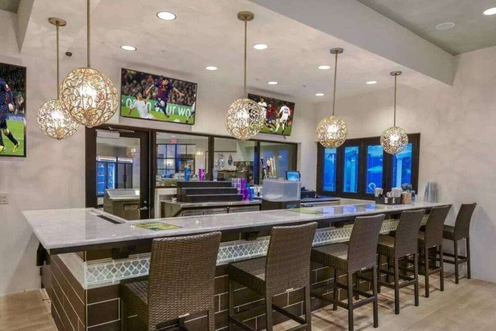 Amazing 5 Bedrooms Home With Pool/Bbq Near Disney Kissimmee Buitenkant foto