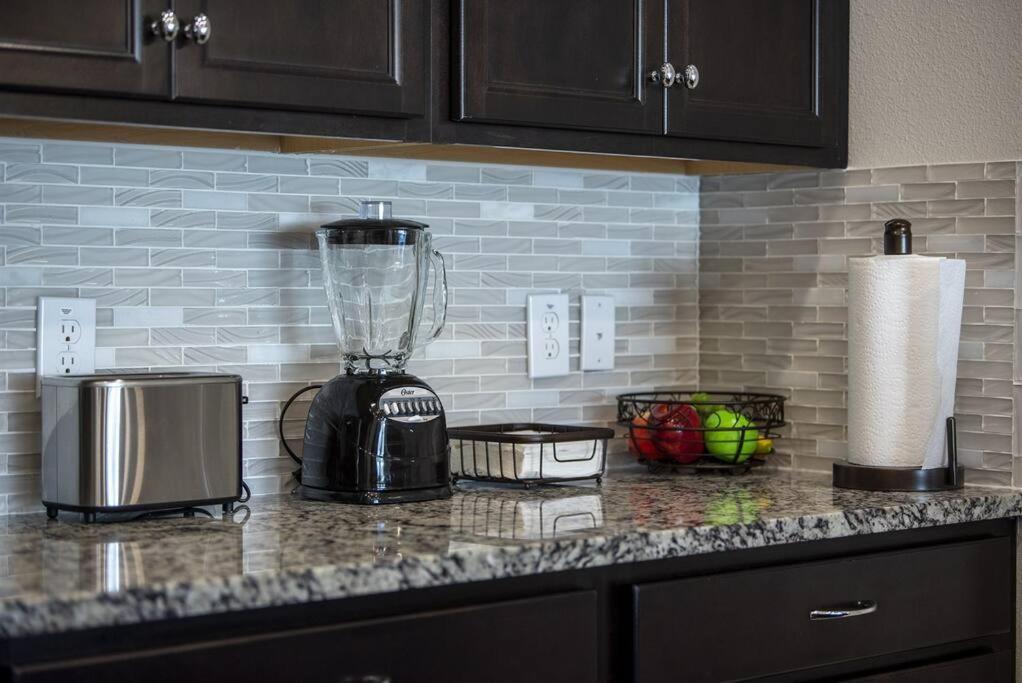Amazing 5 Bedrooms Home With Pool/Bbq Near Disney Kissimmee Buitenkant foto